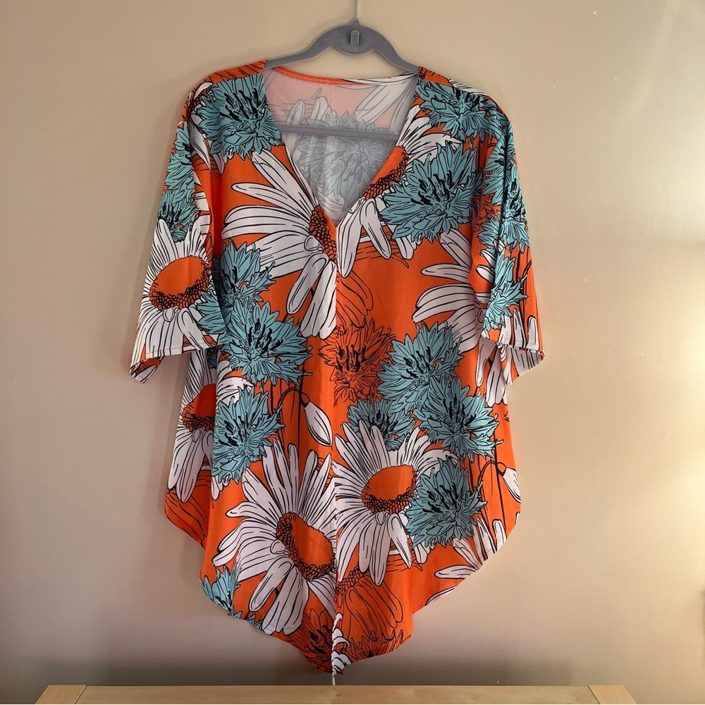 Floral V-Neck Tunic Top